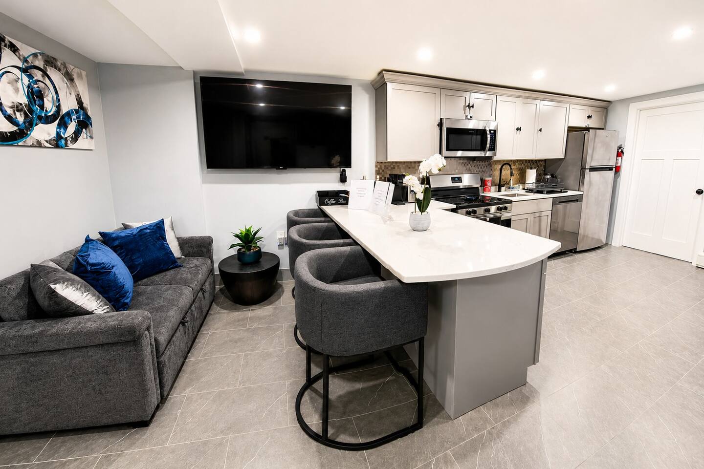 143 Erie Street, Apt 1c