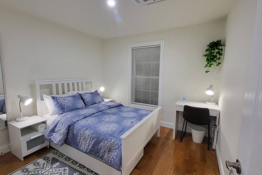 7 Bernard Street, Apt 7B2 - photo 23