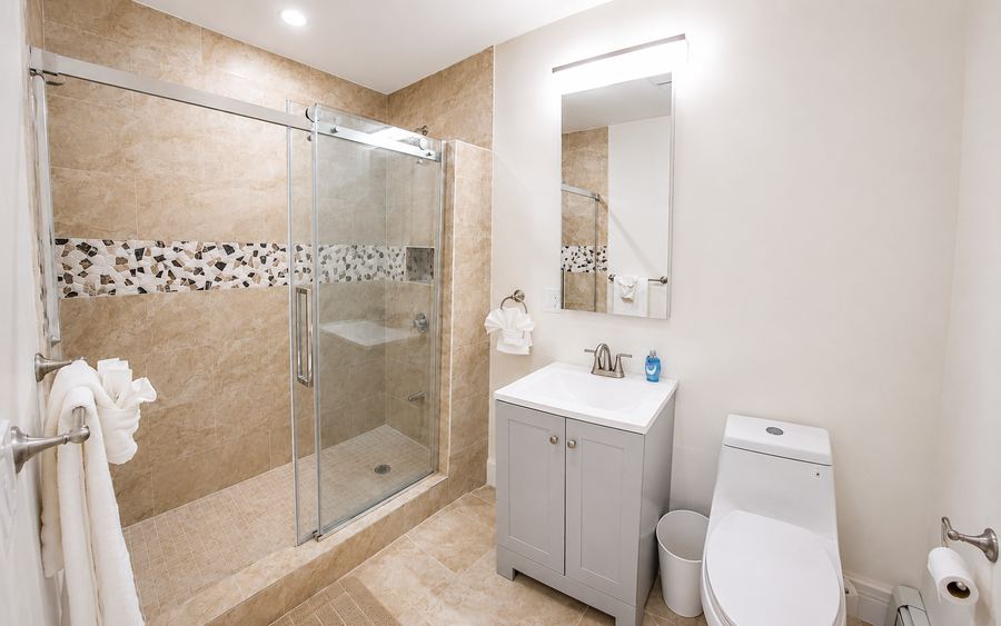 9 Bernard Street, Apt 9B1 - photo 4