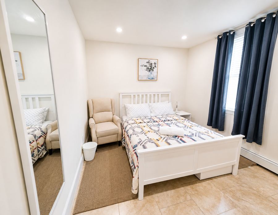 9 Bernard Street, Apt 9B1 - photo 6