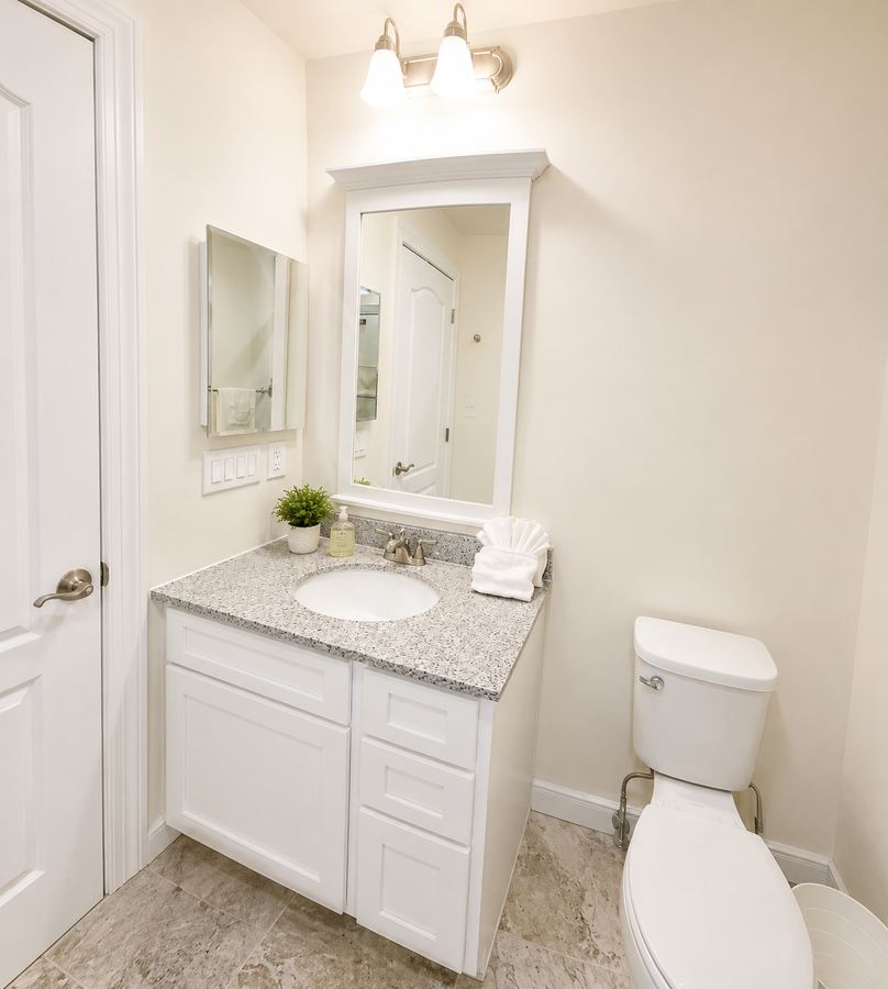 9 Bernard Street, Apt 9B2 - photo 4